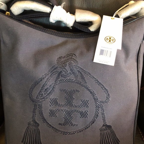 Tory Burch Handbags - Tory Burch Westerly Flat Swingpack Handbag
